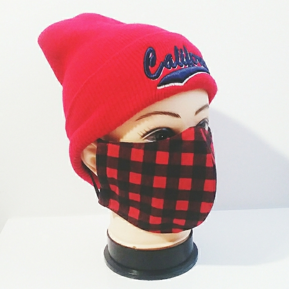 Red & Black Checkered Face Mask - Picture 5 of 8
